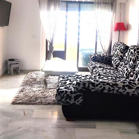 Апартаменты Apartamento Calle Azorin Марбелья Экстерьер фото
