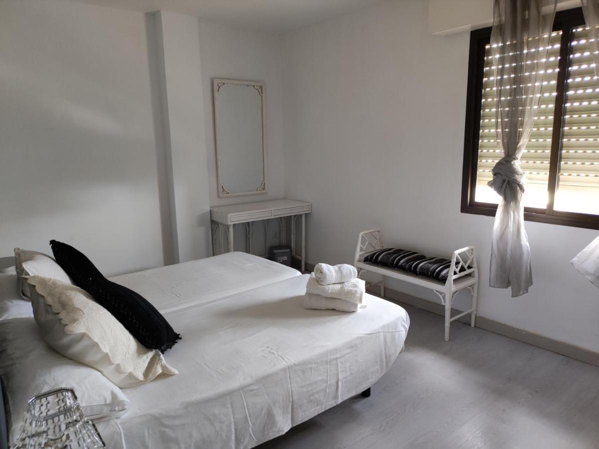 Апартаменты Apartamento Calle Azorin Марбелья Экстерьер фото